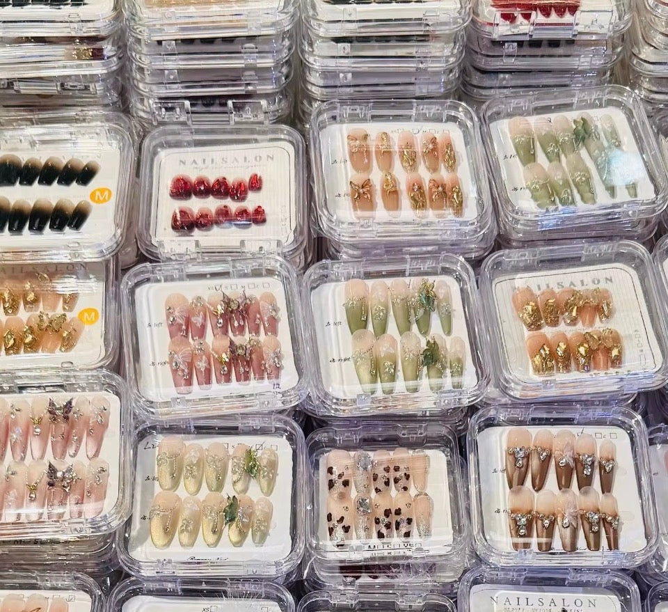 1 DOZEN MIXED PRESS-ON NAILS – MIXED SIZES | CECI COSMETICS 🎀 💅🎀